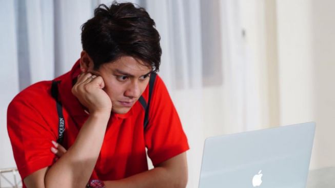 Ditantang Jefri Nichol Tanding Tinju, Ini yang Dilakukan Rizky Billar