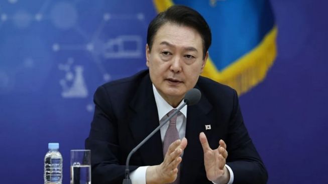 Presiden Korea Selatan dan Seluruh Anggota Kabinet Diminta Mundur Karena Gagal dalam Tugas Mereka Terkait dengan Tragedi Itaewon