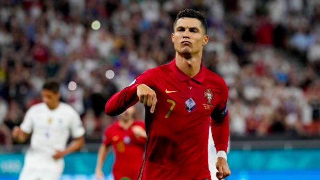 Ronaldo Dicadangkan saat Portugal Vs Swiss di Babak 16 Besar Usai Marah-marah