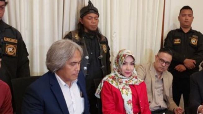 Setelah Dapat Hak Asuh Anak, Roro Fitria Beberkan Syarat ke Mantan Suami Jika Ingin Bertemu