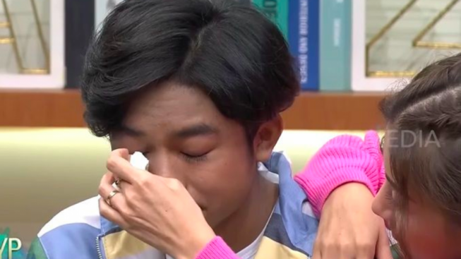 Betrand Peto Tertunduk Menangis Ungkap Hal Terkait Sarwendah dan Ruben Onsu