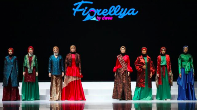 Curi Perhatian! Fiorellya By Dwee Tampilkan Pesona Alam Laut Halmahera di IFW 2023