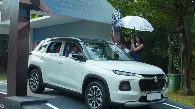 Konsumen Akhirnya Terima Unit Suzuki Grand Vitara, Ini Harga Lengkap Tipe GL dan GX