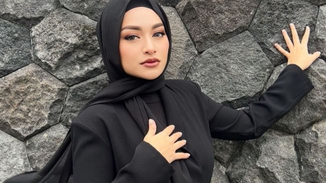 Sebelum Lepas Hijab, Nathalie Holscher Merasa Hidupnya Makin Terpuruk Hingga Murka ke Tuhan dan Berbuat Nekat: Jadi Gua Pernah..