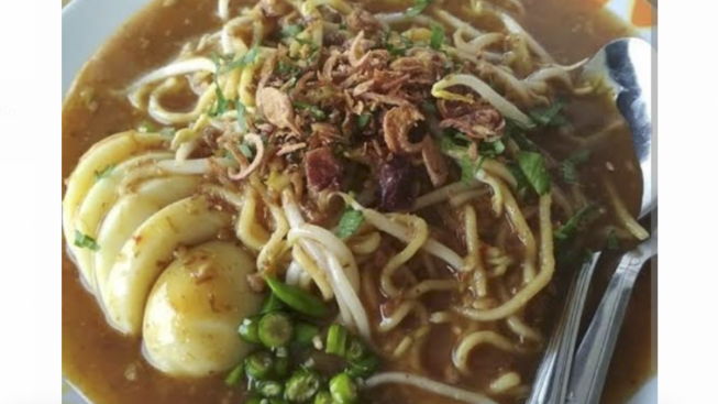 Ini Dia Mie Lendir Batam, Menu Viral di REL Kafe! Apa istimewanya?