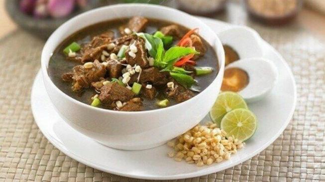 Resep Rawon, Kuliner Indonesia yang Disebut Sup Terenak oleh Taste Altas