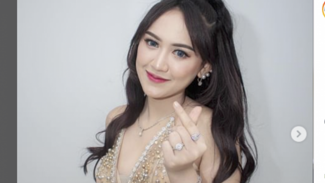 Happy Asmara Pamer Lagu Baru Tentang Galau dan Kehilangan, Netizen Senggol Bella Bonita: Request Lagu Pak Danan Hepp!
