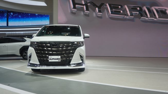 Incaran Kaum Sultan, All New Alphard Resmi Meluncur di GIIAS 2023: Bodi Lebih Panjang, Pakai Mesin Hybrid