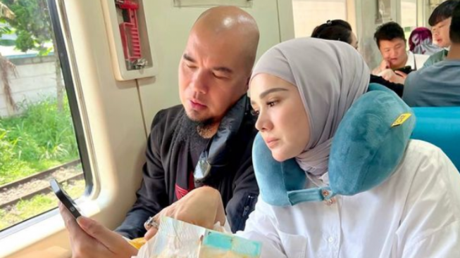 Ahmad Dhani Ungkap Nikmatnya Menikahi Mulan Jameela: Lihat Istri Tidur Seksi