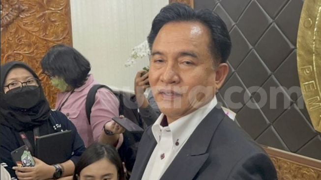 Yusril Minta Gibran Berjiwa Besar Tak Ngotot Maju Cawapres Karena Alasan Ini