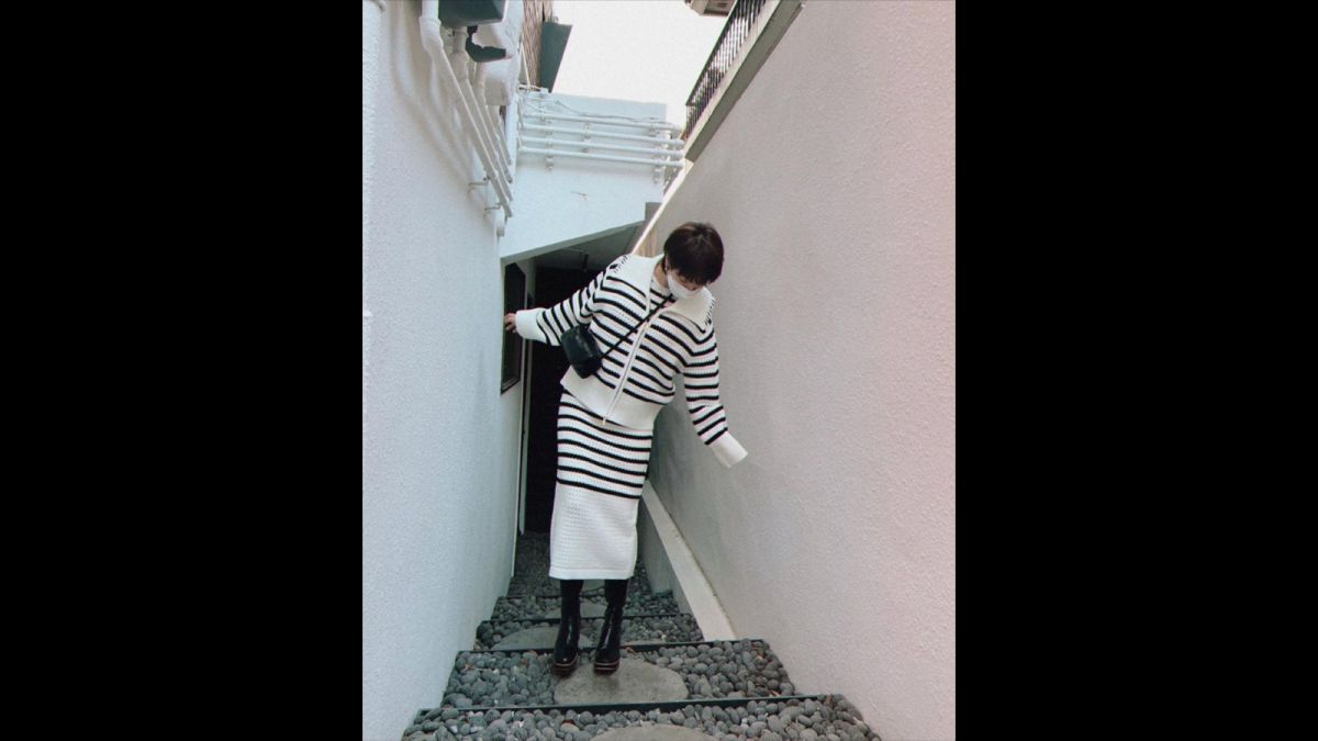 Inspirasi Outfit Versi Girly Song Ji Hyo 1 [Instagram @my_songjihyo]