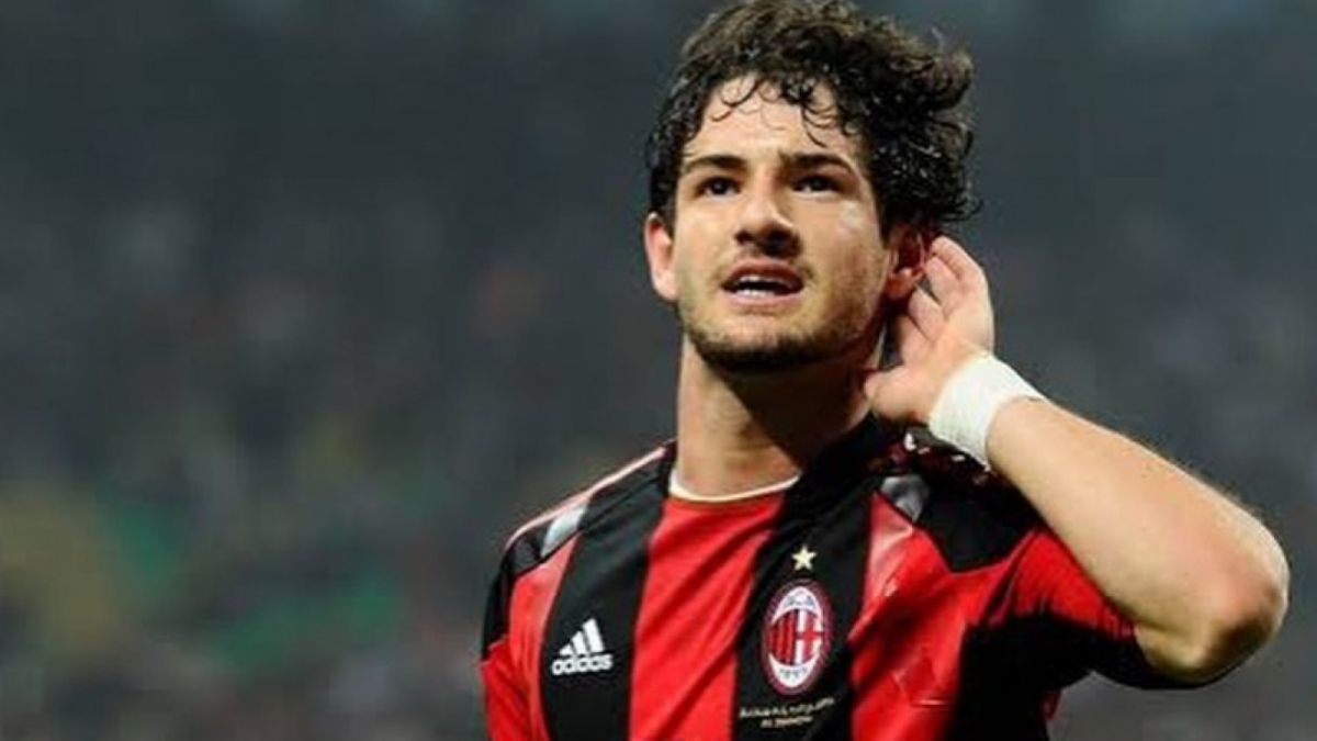 Alexandre Pato [Instagram @pato]