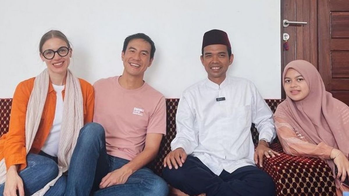 Daniel Mananta ketemu Ustaz Abdul Somad (Instagram/@vjdaniel)
