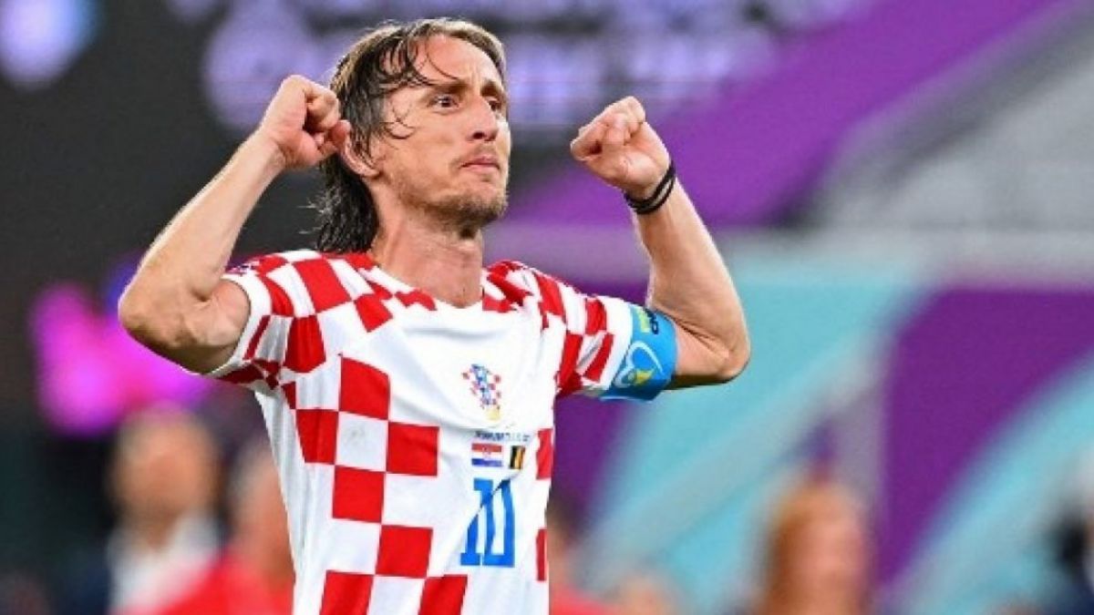 Gelandang Kroasia #10 Luka Modric usai pertandingan sepak bola Grup F Piala Dunia Qatar 2022 antara Kroasia dan Belgia di Stadion Ahmad Bin Ali di Al-Rayyan, barat Doha pada 1 Desember 2022. [GABRIEL BOUYS / AFP]