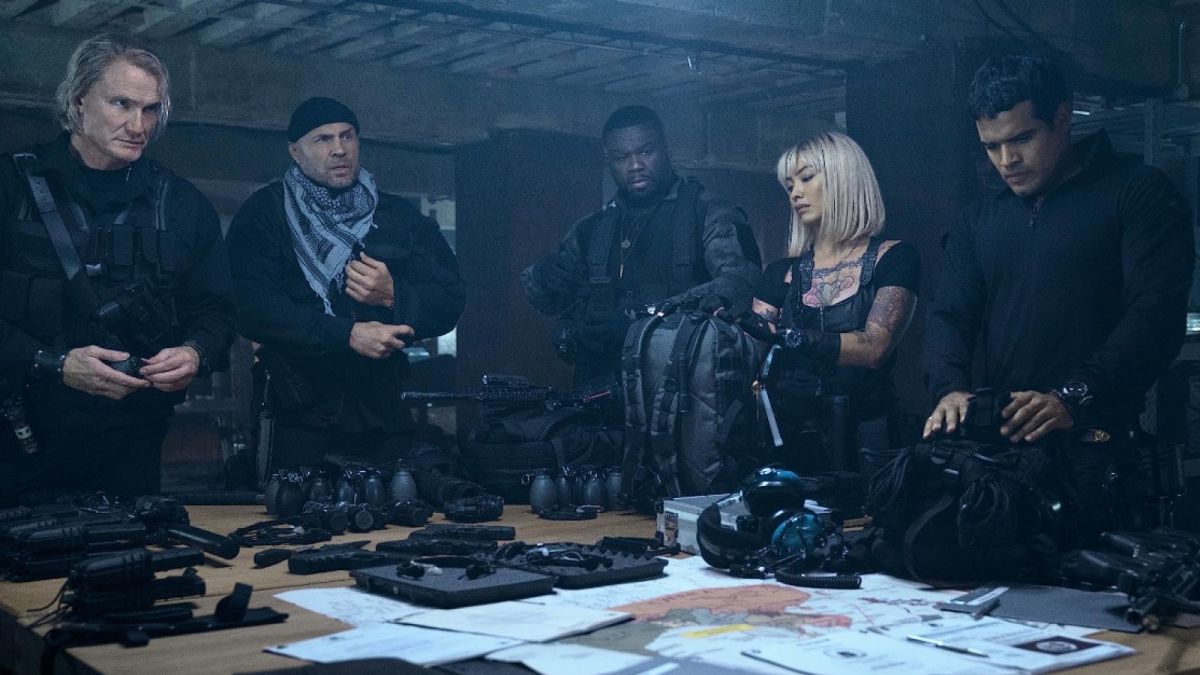 Sinopsis Film The Expendables 4 Iko Uwais Jadi Pemimpin Teroris, Kolaborasi Hollywood dan Talenta Indonesia. [imdb.com]