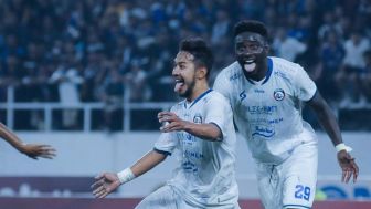 Taktik Jitu Eduardo Almeida Bangku Cadangkan Evan Dimas dan Gian Zola, Arema FC Hajar PSIS Semarang 2-0