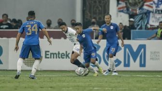 Arema FC Berikan Kekalahan Perdana untuk PSIS Semarang di Piala Presiden 2022