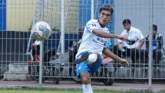 Zalnando Prediksi Laga Perdana Persib Bandung vs Bhayangkara FC: Bakal Ketat