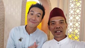 Daniel Mananta Dikira Mualaf Usai Bikin Podcast Bareng Ustaz Abdul Somad, Begini Jawabannya