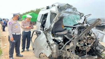 Ini Pelat Nomor Kendaraan Toyota HiAce yang Kecelakaan di Tol Semarang Batang, Tewaskan 7 Orang