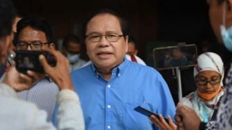 Rizal Ramli Gerah dengan Jurus BLT Jokowi: Buat Angkot Saja Tak Cukup, Rp 5 Ribu Perak Perhari Bisa Entaskan Kemiskinan?