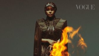 Aura Berani CL Hiasi Sampul Vogue Singapura