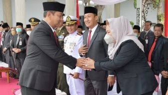 Ramai Ucapan Selamat Karangan Bunga Hendrar Prihadi Jadi Kepala LKPP, Ini Sosok Pengganti Walikota Semarang Selanjutnya