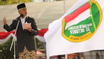 Pesan Ganjar Pranowo Saat Upacara Peringatan Hari Santri Nasional