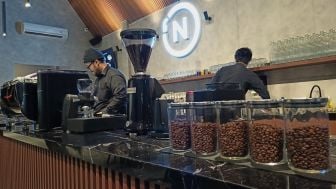 Cold N Brew Buka Outlet Kesepuluh di Semarang, Pakai Mesin Kopi Paling Canggih