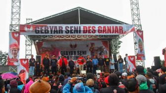 Peduli Pada Budaya Bangsa Jadi Alasan Warga Desa di Semarang Dukung Ganjar Presiden