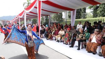 Usai Satukan Raja se-Nusantara di Borobudur, Ganjar Suguhkan Pawai Budaya Kerajaan ke Masyarakat