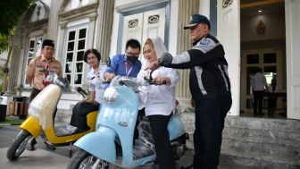 Uwinfly Motor Listrik Model Sport Hingga Vespa Buatan Semarang, Serahkan CSR ke Pemkot Semarang: Harga Rp 8 Jutaan