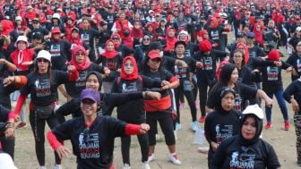 4.000 Massa Ikuti Senam Ceria Ganjaran Buruh untuk Konsolidasikan Ganjar Presiden 2024 di Solo