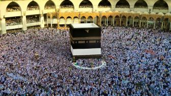 7 Amalan Bulan Dzulhijjah untuk Mendapatkan Ganjaran Berlipat Ganda, Jangan Sampai Terlewat