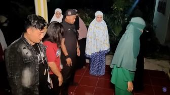 Ponpes Al Kafiyah Perbolehkan Santrinya Solat Isya 100 Rokaat untuk Stok Solat Selama Seminggu