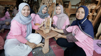 Srikandi Ganjar Gelar Pelatihan Wood Engrave untuk Perempuan Milenial di Jepara