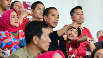 Presiden Jokowi Bawa Keberuntungan! Timnas U-23 Indonesia Geser Rival Abadi dan Siap Gempur Piala Asia 2024 di Qatar!