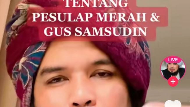 Derry Sulaiman Tentang Gus Samsudin vs Pesulap Merah, Ungkap Persamaan dan Perbedaan Mereka