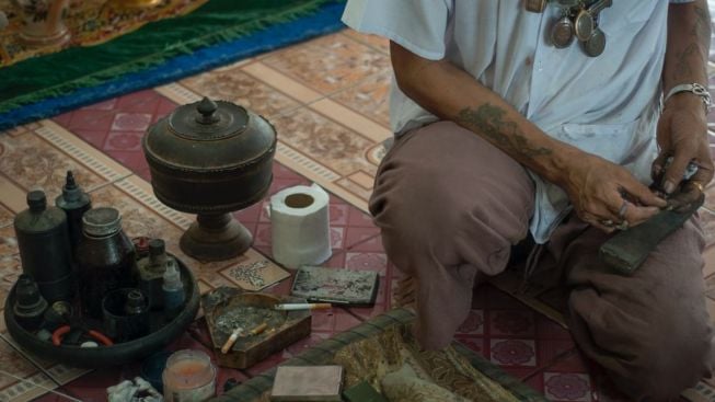 Pria Asal Brebes Ngaku Dukun Bisa Gandakan Uang Ternyata Penipu, Gondol HP dan Motor Korban