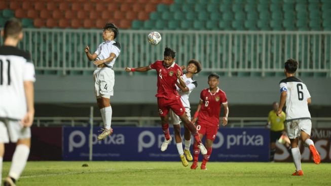 Timnas Indonesia U-17 Menang Telak Dipersembahkan Untuk Para Korban Stadion Kanjuruhan Malang