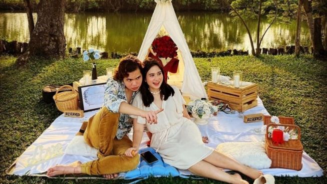 Setelah BCL, Tissa Biani Tunjukan Isi Perut Mirip Hamil: Nyonya Dul