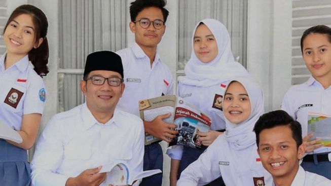 Ridwan Kamil Ngamuk, Alasan Pererat Persaudaraan SMA 3 Kota Bekasi Tarik Pungli Sumbangan Sekolah Rp 4,5 Juta