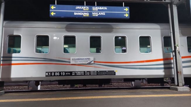 KA Blambangan Ekspres Semarang Tawang - Banyuwangi Ketapang Cuman 10 Jam: Lebih Cepat daripada Tol, Harga Irit