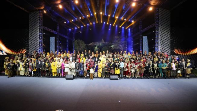 Festival Adat Budaya Nusantara II di Jateng, Ganjar Bertemu Raja-Raja se-Nusantara