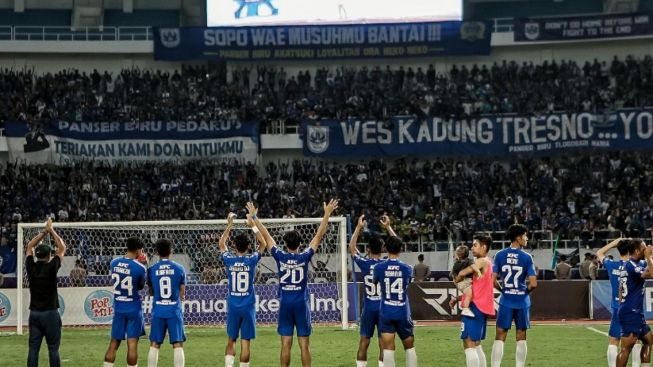 Ada Legenda Hidup, 3 Alasan PSIS Semarang Bisa Lengserkan Persib Bandung Dari Puncak Klasemen