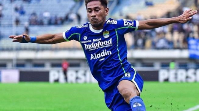 Duh 4 Pemain Persib Bandung Terancam Absen Lawan PSM, Luis Milla Putar Otak Lawan Bali United