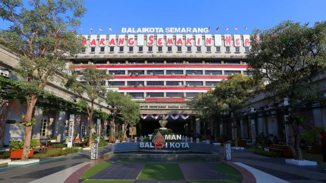 Setuju Gak Lur? Ada Wacana Siswa SD dan SMP di Kota Semarang Kenakan Pakaian Adat Semarangan
