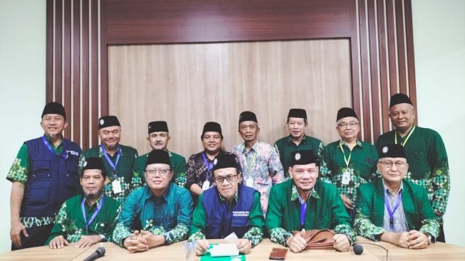 Fahrur Rozi dan Aminah Kurniasih Terpilih Sebagai Ketua Muhammadiyah - Aisyiyah PDM Kota Semarang Periode 2023-2028