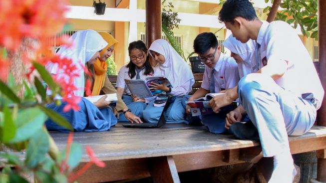 Jangan Ketinggalan, Klik Link PPDB Online SMA dan SMK Jawa Tengah, dan 8 Alur Pendaftaran yang Harus Diketahui