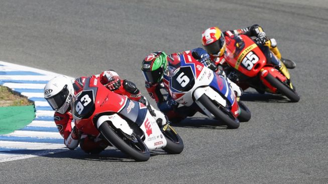 Catatan Terbaik Pembalap Muda Honda Indonesia Fadillah Arbi Arditama, Impresif di  FIM JuniorGP Spanyol